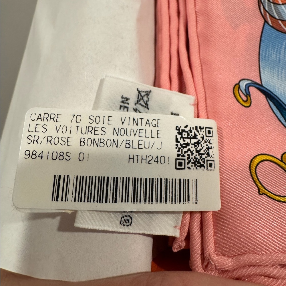 Hermes Les Voitures Nouvelles 70 Scarf w Box & Ribbon - Picture 3 of 6